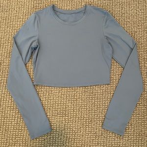 Alo soft cropped finesse long sleeve